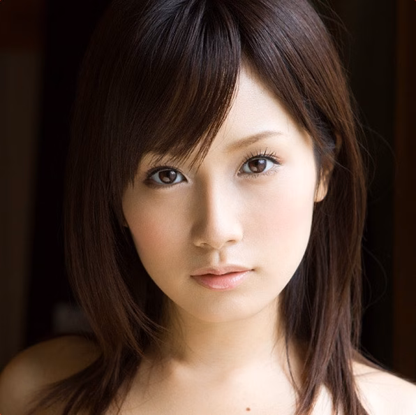 小島みなみ