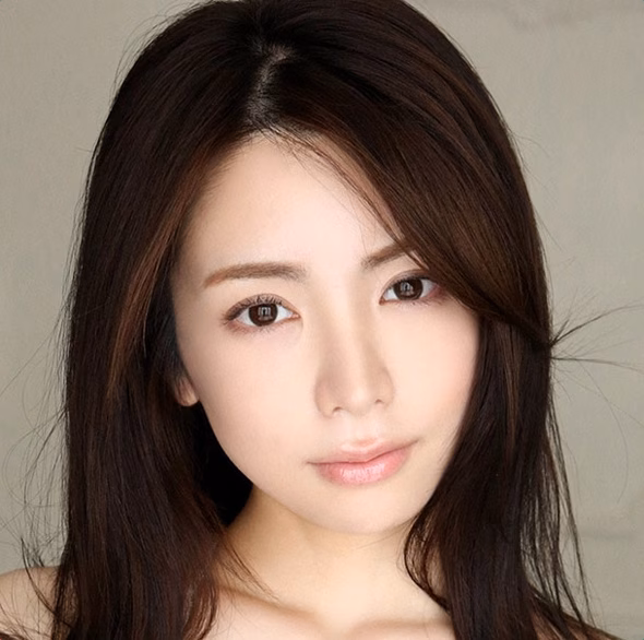 仲村みう